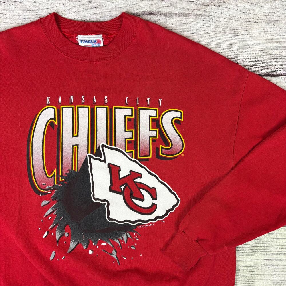 Vintage 1994 Kansas City Chiefs Chalk Line NFL Football Crewneck